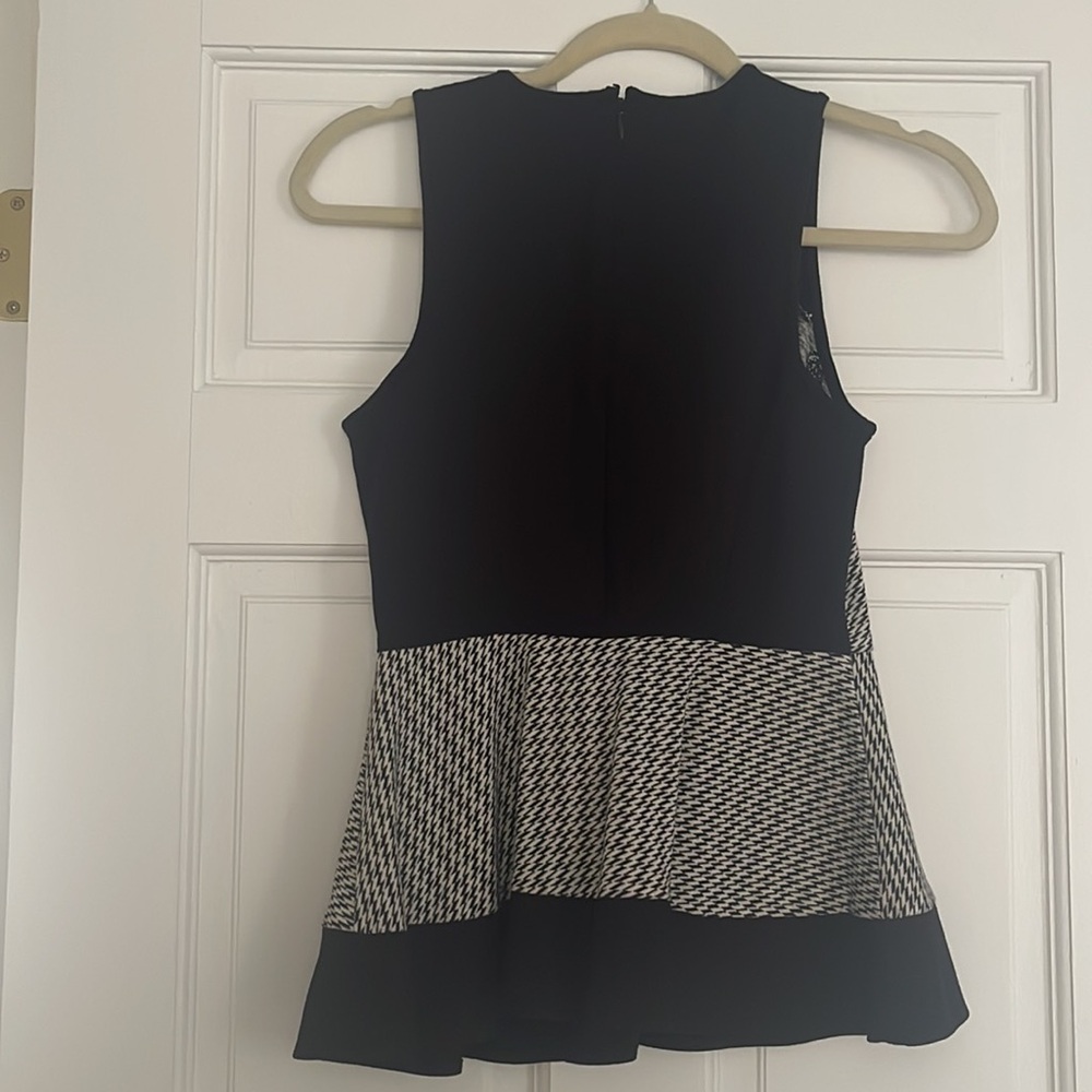 Tibi Houndstooth Peplum Top - Picture 2 of 8